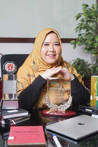 Shella Mayo